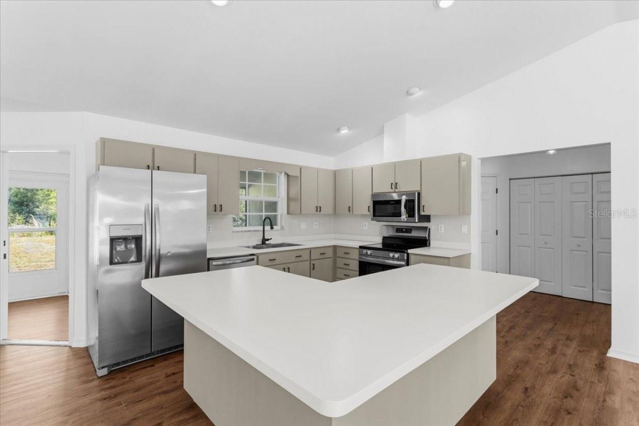 957 NE 354th Avenue, Old Town, FL 32680 Photo