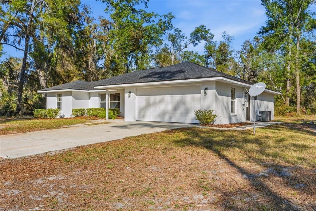 957 NE 354th Avenue, Old Town, FL 32680 Photo