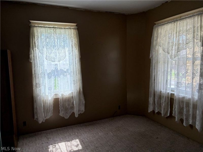 331 Wood Avenue, Niles, OH 44446 Photo 8