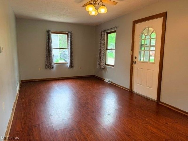 1059 Jean Avenue, Akron, OH 44310 Photo 8