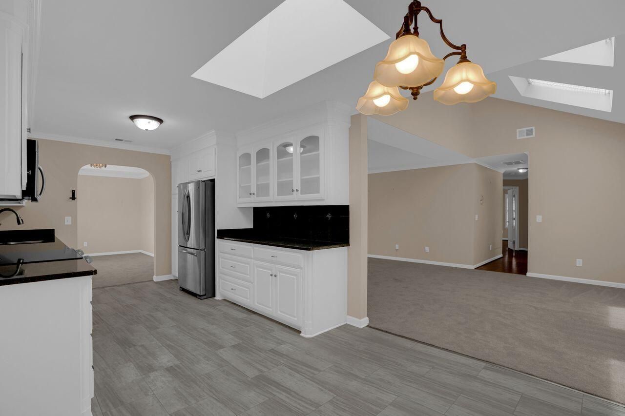 223 Pinnacle Drive Photo 15