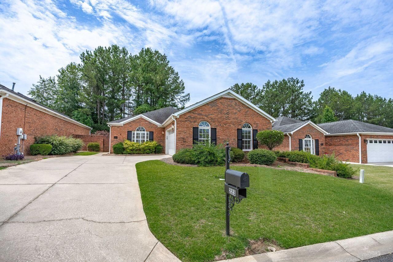 223 Pinnacle Drive Photo 5