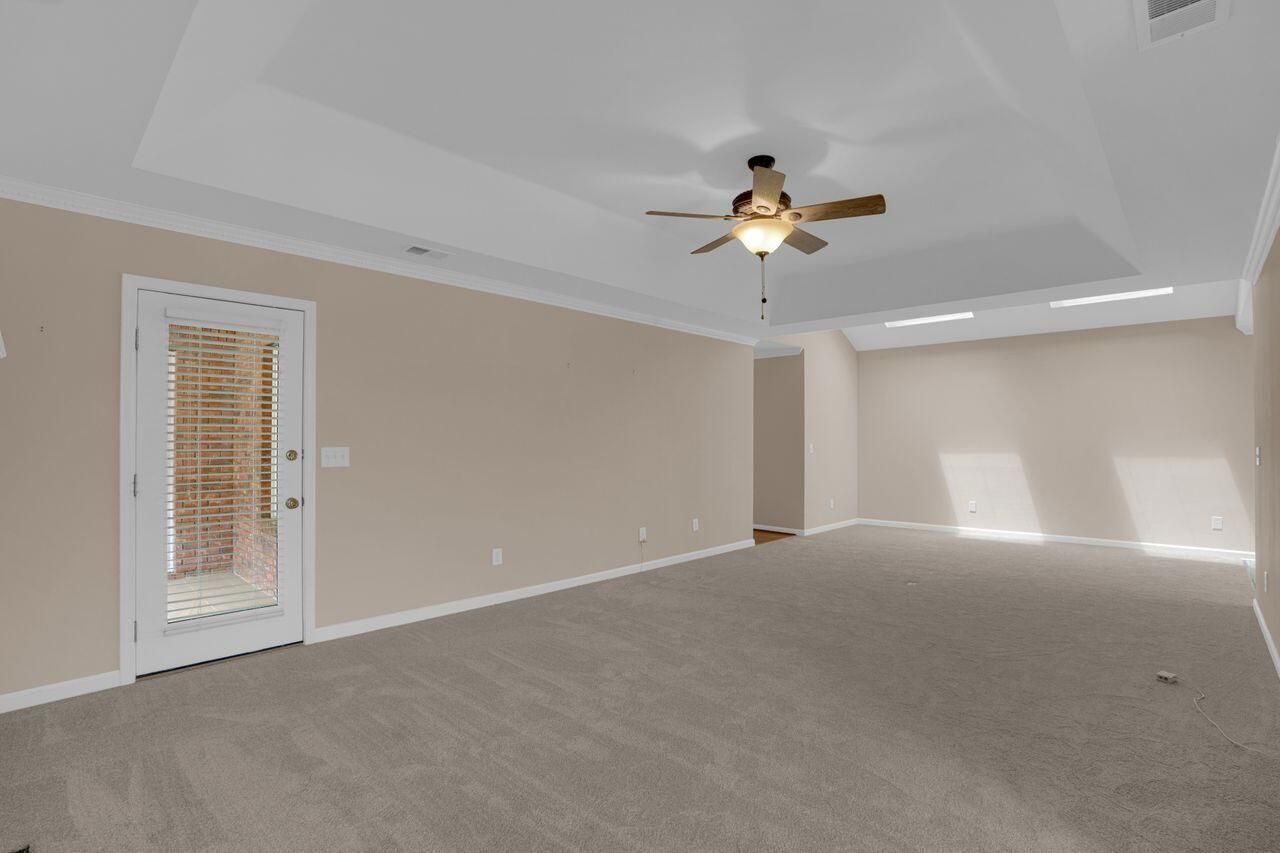 223 Pinnacle Drive Photo 6