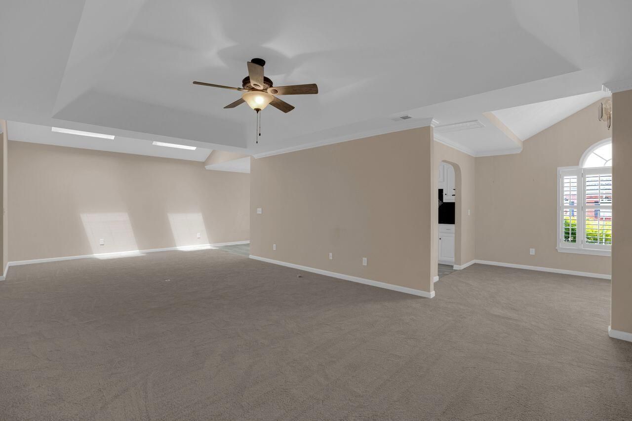 223 Pinnacle Drive Photo 7