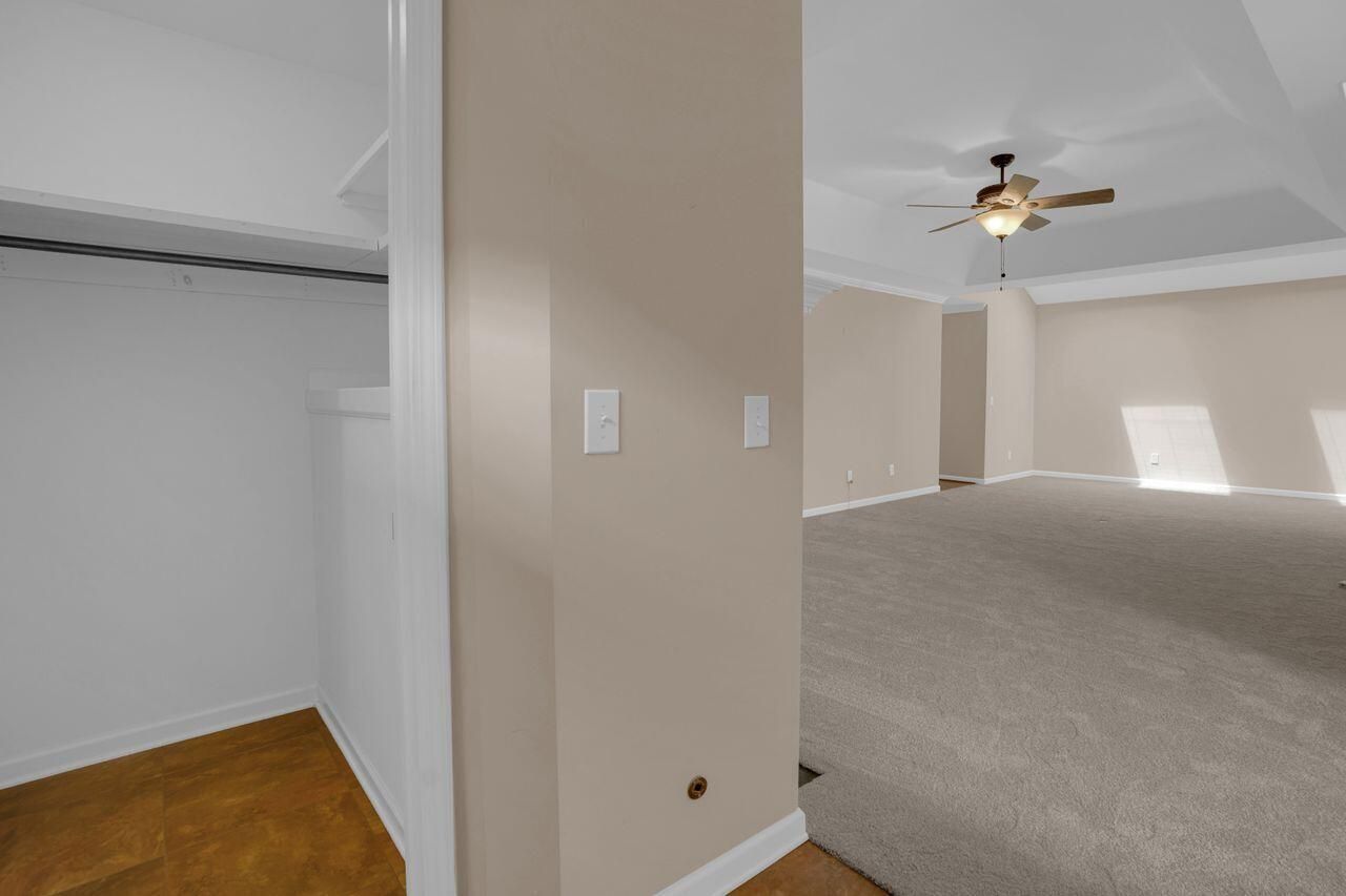 223 Pinnacle Drive Photo 9