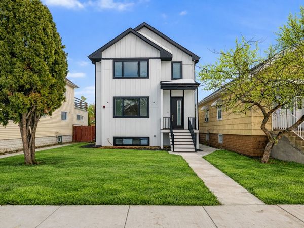 2411 N 77th Avenue , Elmwood Park, IL 60707