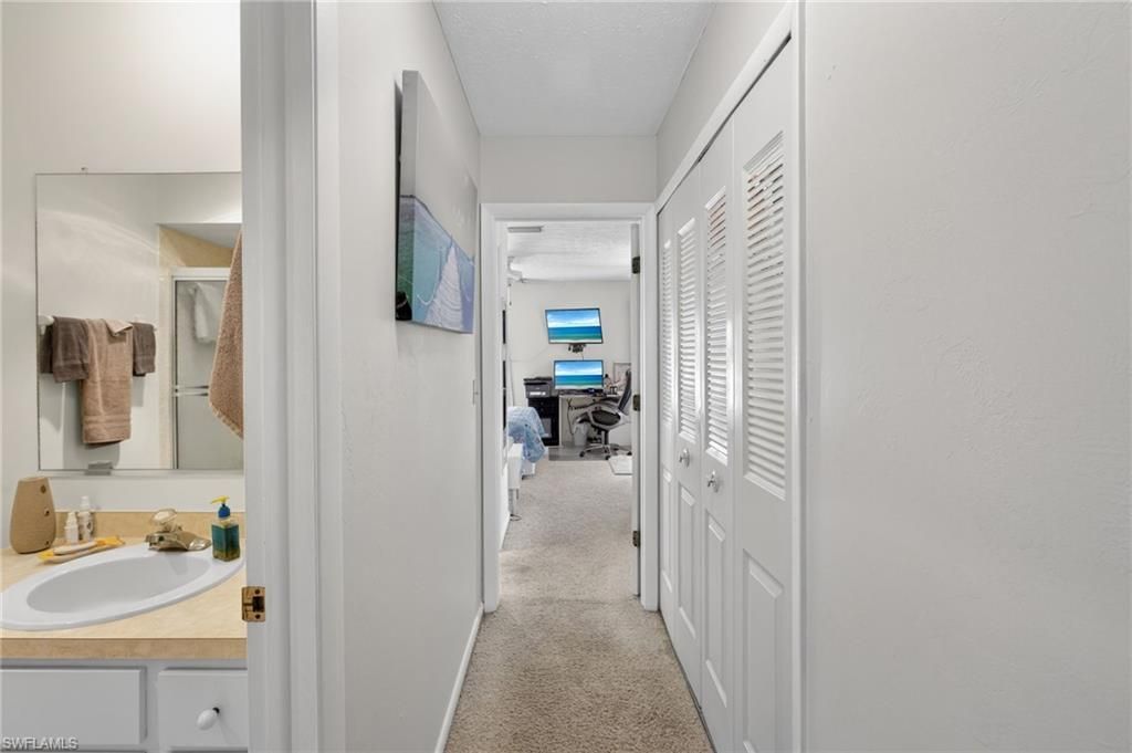 16051 Dublin Cir, Unit 202, Fort Myers, FL 33908 Photo