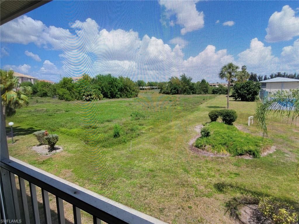 16051 Dublin Cir, Unit 202, Fort Myers, FL 33908 Photo