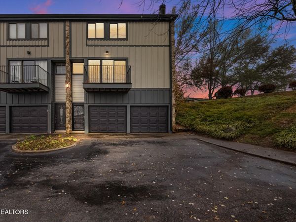 1900 Cherokee Bluff Drive, Knoxville, TN 37920