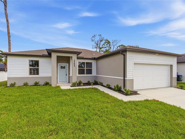 3752 MARKLE AVENUE , NORTH PORT, FL 34286