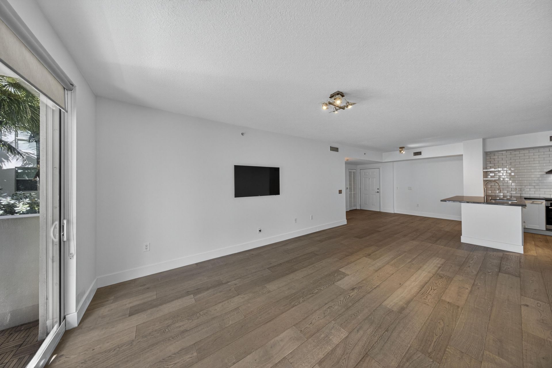 2421 NE 65th Street, Unit 209, Fort Lauderdale, FL 33308 Photo