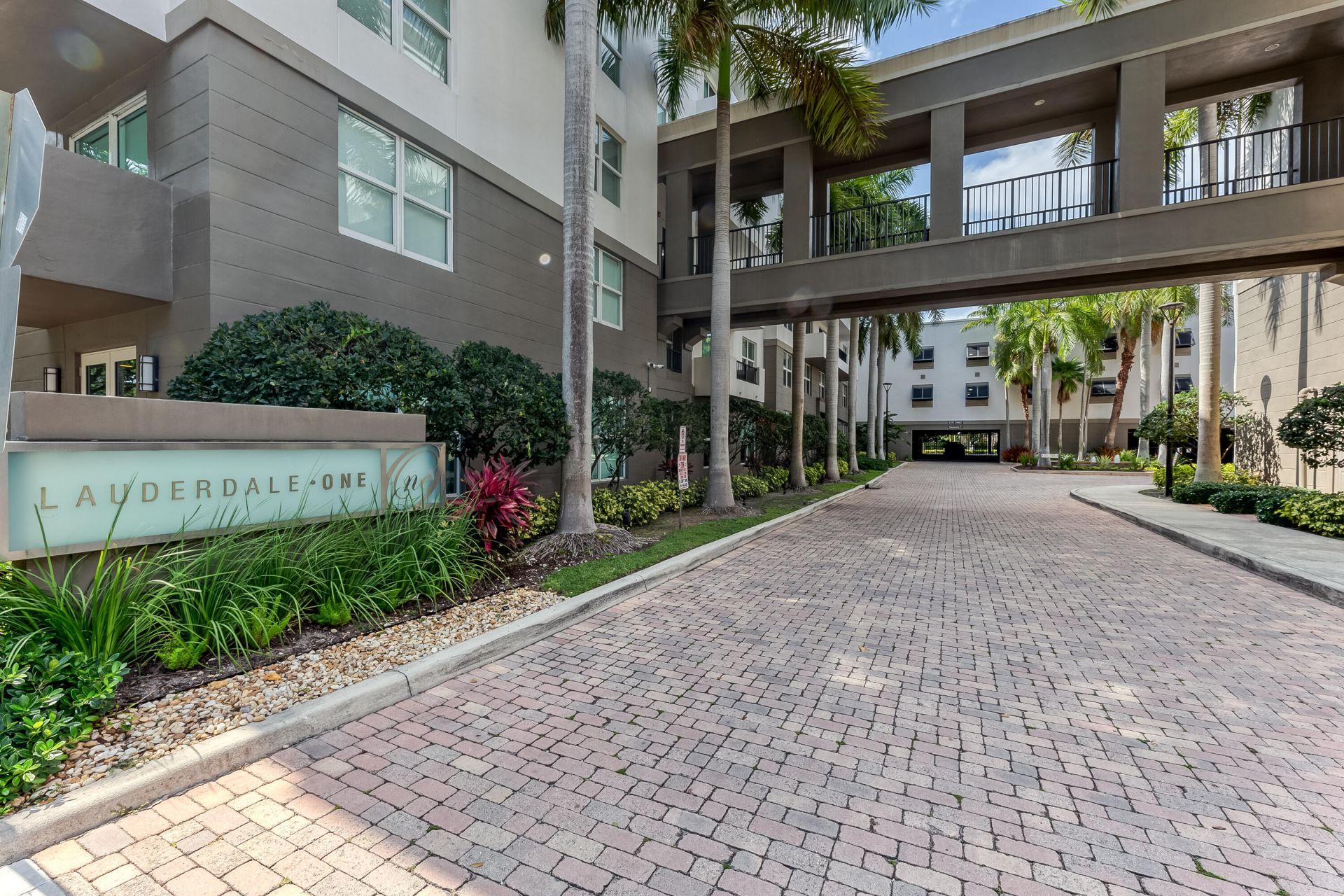 2421 NE 65th Street, Unit 209, Fort Lauderdale, FL 33308 Photo