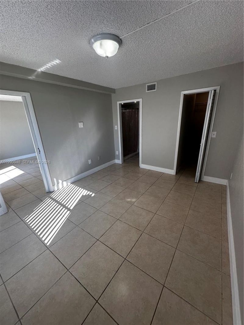 6565 W 26th Dr , Unit 103-34, Hialeah, FL 33016 Photo