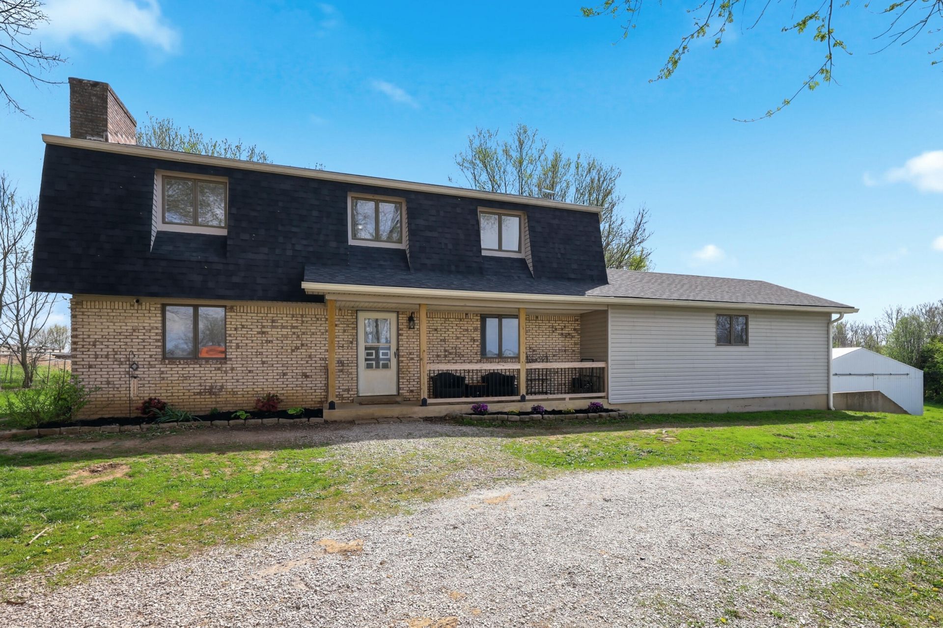582 Hutchison Road, Paris, KY 40361