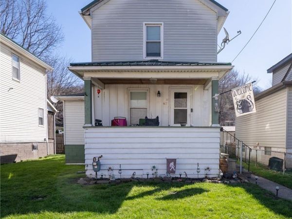 2204 Commerce Street , Wellsburg, WV 26070