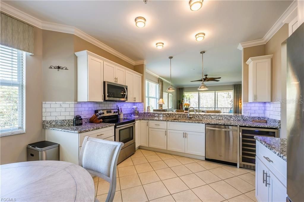 19400 Cromwell Court, Unit 201, Fort Myers, FL 33912 Photo
