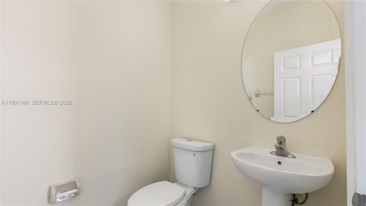 8841 W 34th Ct, Hialeah, FL 33018 Photo