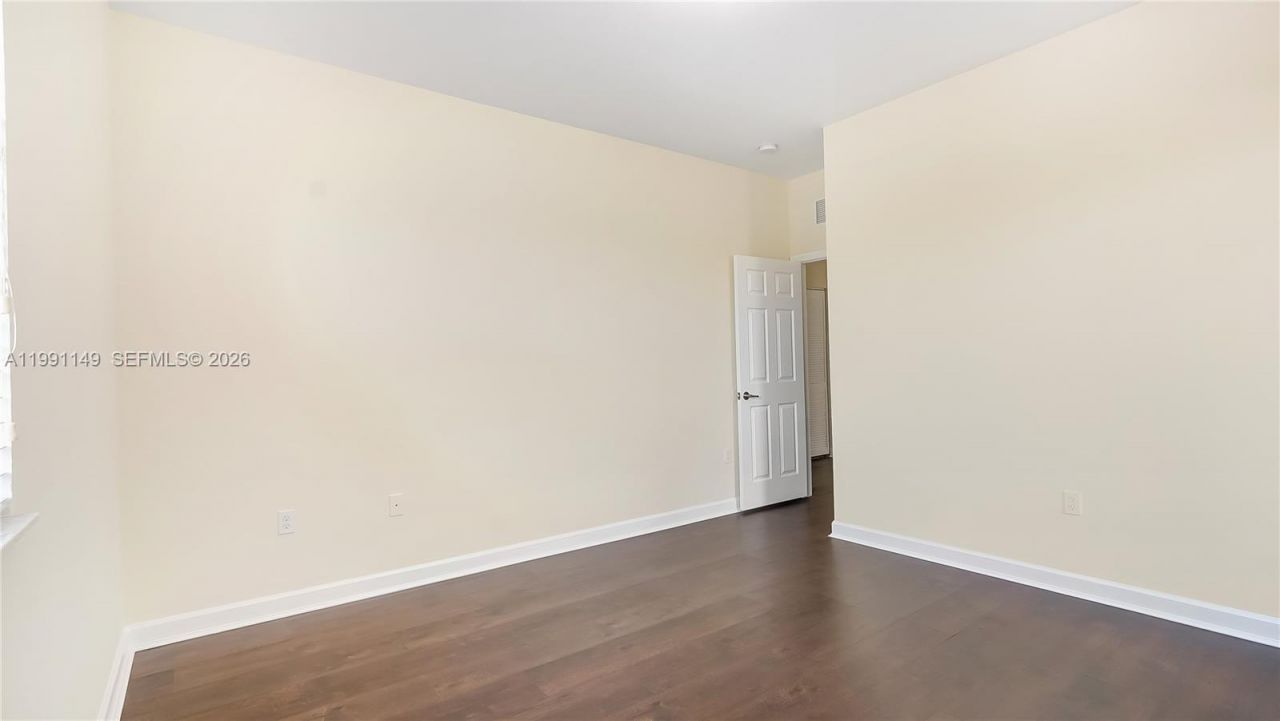 8841 W 34th Ct, Hialeah, FL 33018 Photo