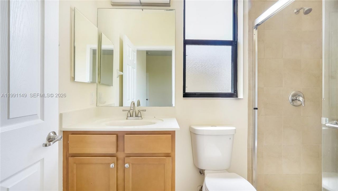 8841 W 34th Ct, Hialeah, FL 33018 Photo