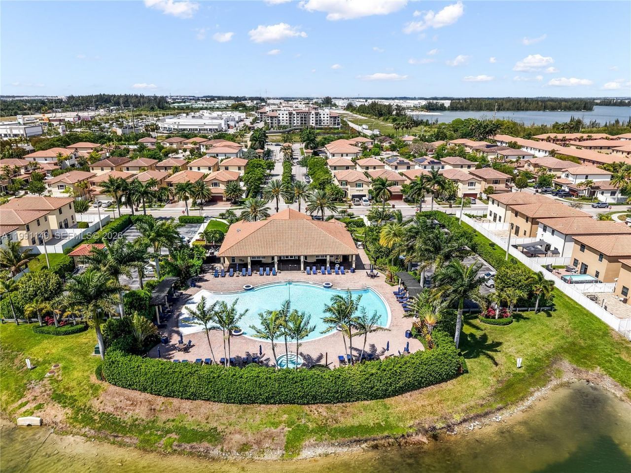 8841 W 34th Ct, Hialeah, FL 33018 Photo