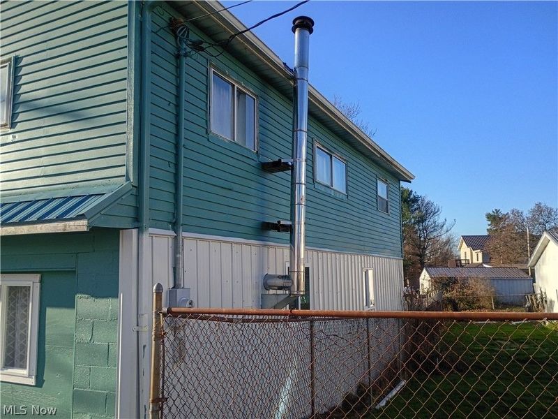 220 Market Street, Belmont, OH 43718 Photo 4