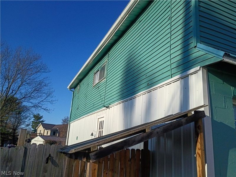 220 Market Street, Belmont, OH 43718 Photo 5