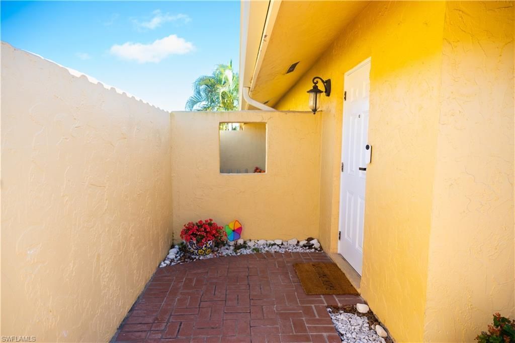 136 Harrison Rd, Unit L3, Naples, FL 34112 Photo