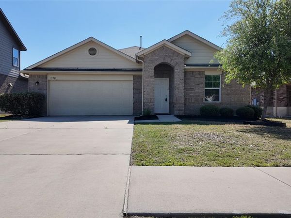 11221 Bachman DR, Austin, TX 78754