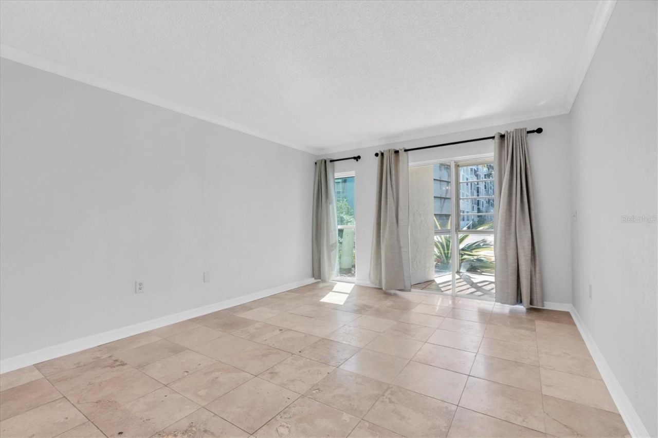 4902 38th Way S, Unit 109, Saint Petersburg, FL 33711 Photo