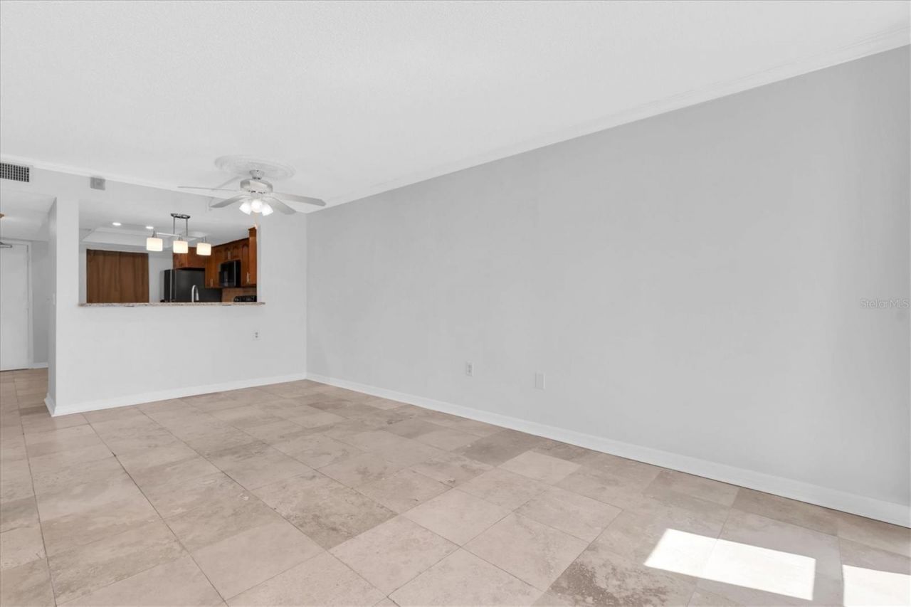 4902 38th Way S, Unit 109, Saint Petersburg, FL 33711 Photo