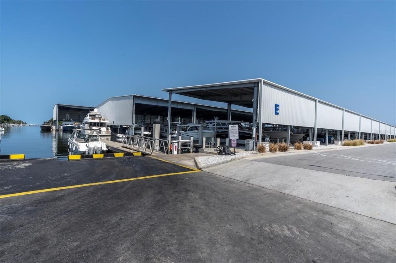 4902 38th Way S, Unit 109, Saint Petersburg, FL 33711 Photo