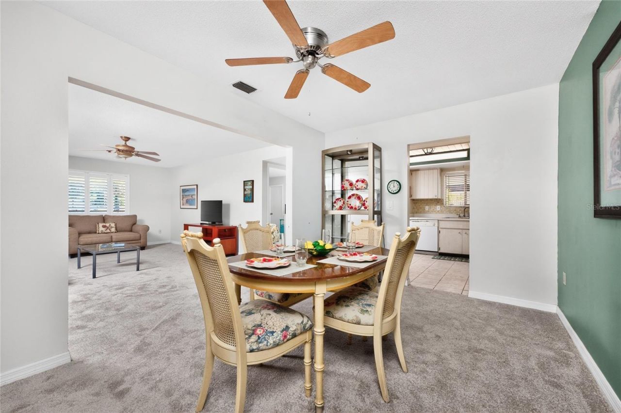 3972 Overlook Bend , Unit 28, Sarasota, FL 34232 Photo