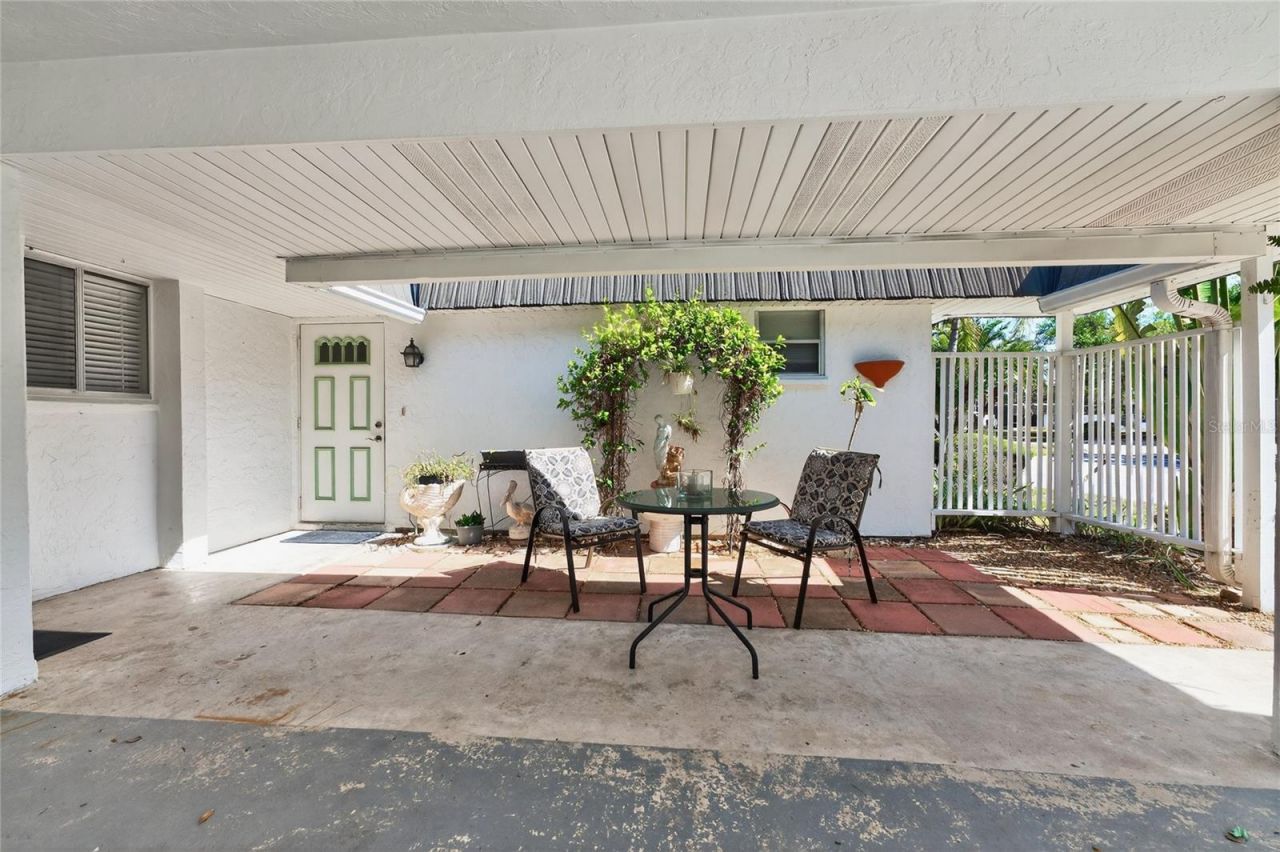 3972 Overlook Bend , Unit 28, Sarasota, FL 34232 Photo