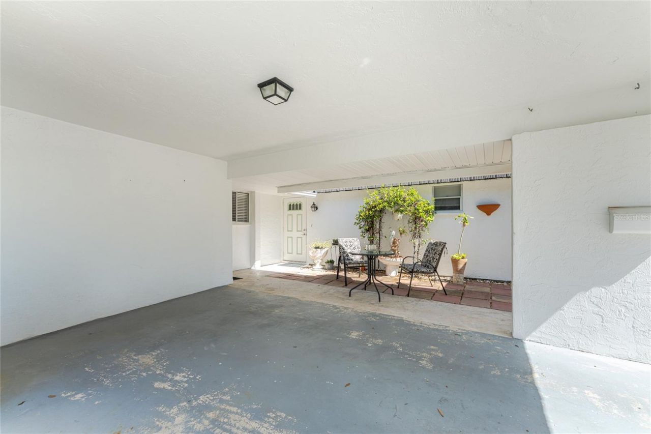 3972 Overlook Bend , Unit 28, Sarasota, FL 34232 Photo