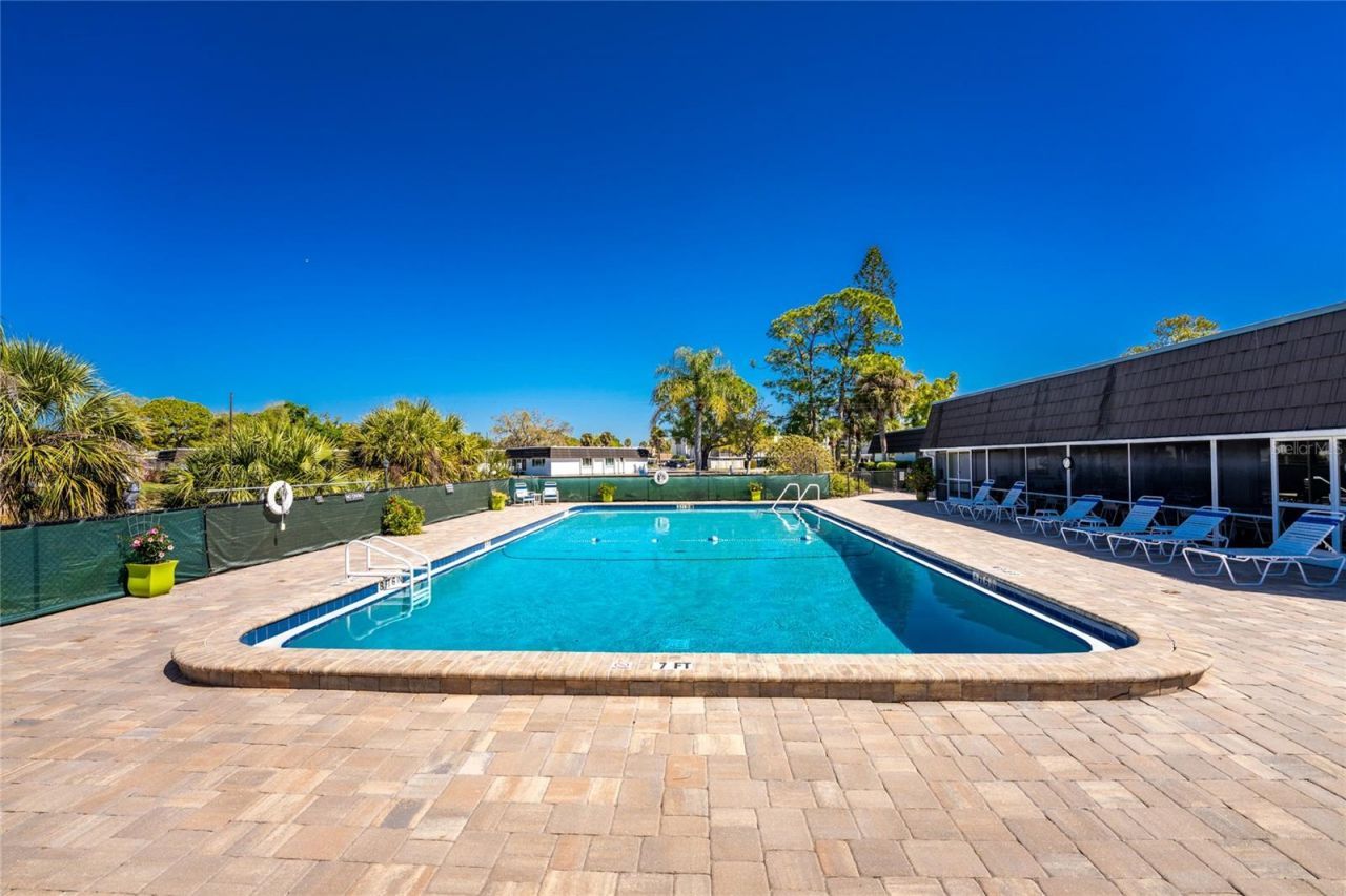 3972 Overlook Bend , Unit 28, Sarasota, FL 34232 Photo