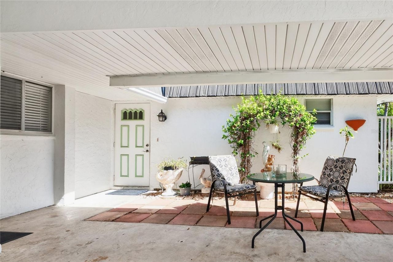 3972 Overlook Bend , Unit 28, Sarasota, FL 34232 Photo