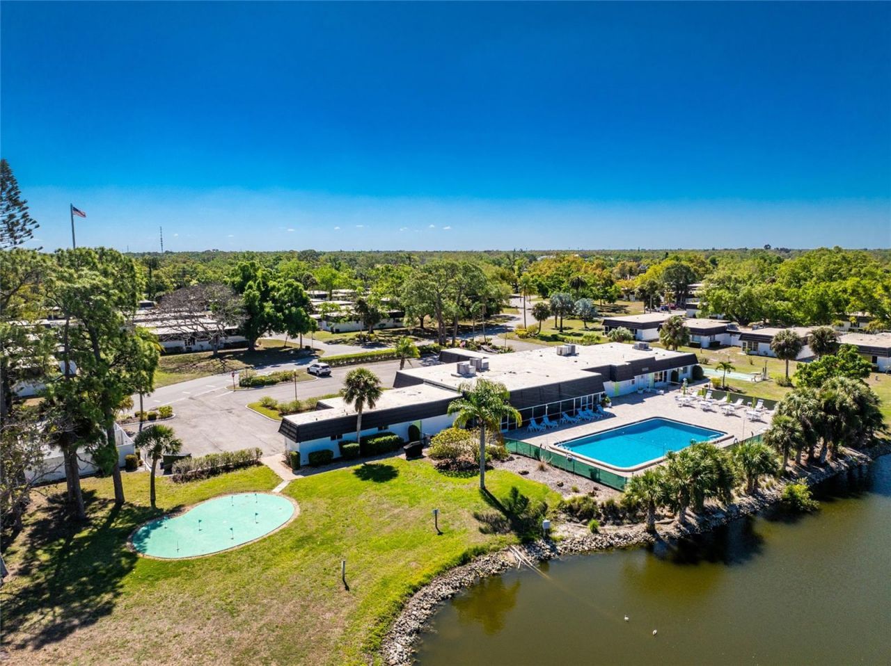 3972 Overlook Bend , Unit 28, Sarasota, FL 34232 Photo