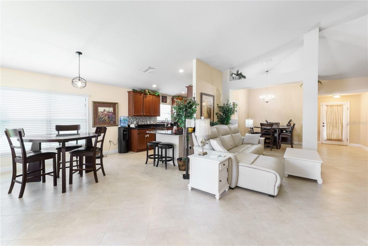 10931 Standing Stone Drive, Wimauma, FL 33598 Photo