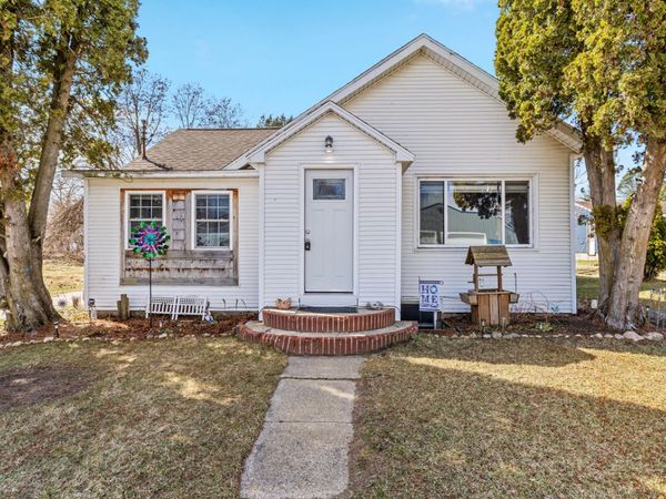 125 N A Street, Trufant, MI 49347