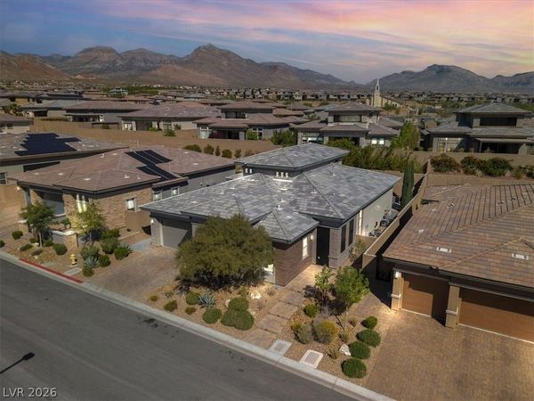 12374 Skyracer Drive , Las Vegas, NV 89138