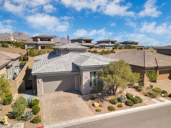 12374 Skyracer Drive, Las Vegas, NV 89138