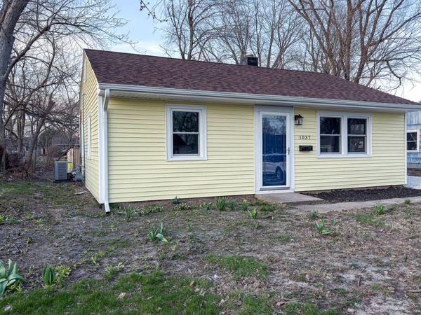 1037 Eastview Drive, Rantoul, IL 61866