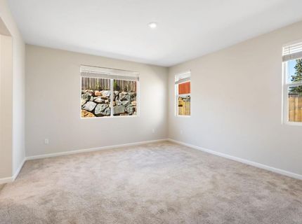 8250 Courage Dr, Sacramento, CA 95829 Photo