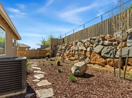 8250 Courage Dr, Sacramento, CA 95829 Photo