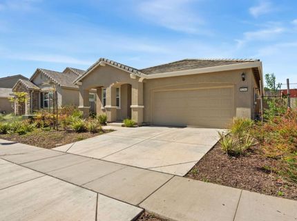 8250 Courage Dr, Sacramento, CA 95829 Photo