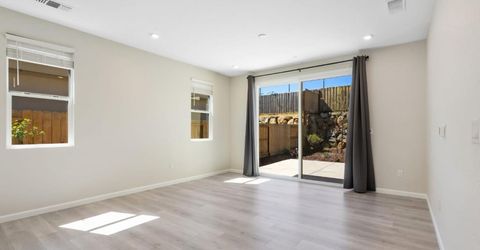 8250 Courage Dr, Sacramento, CA 95829 Photo