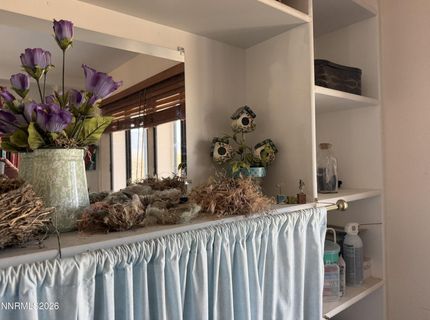 100 Larson Boulevard, Round Mountain, NV 89045 Photo