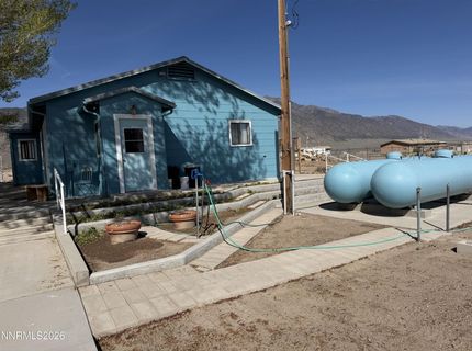 100 Larson Boulevard, Round Mountain, NV 89045 Photo