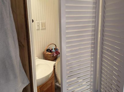 100 Larson Boulevard, Round Mountain, NV 89045 Photo