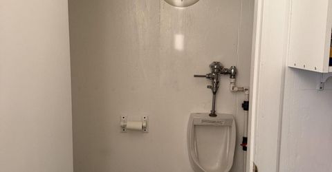 100 Larson Boulevard, Round Mountain, NV 89045 Photo